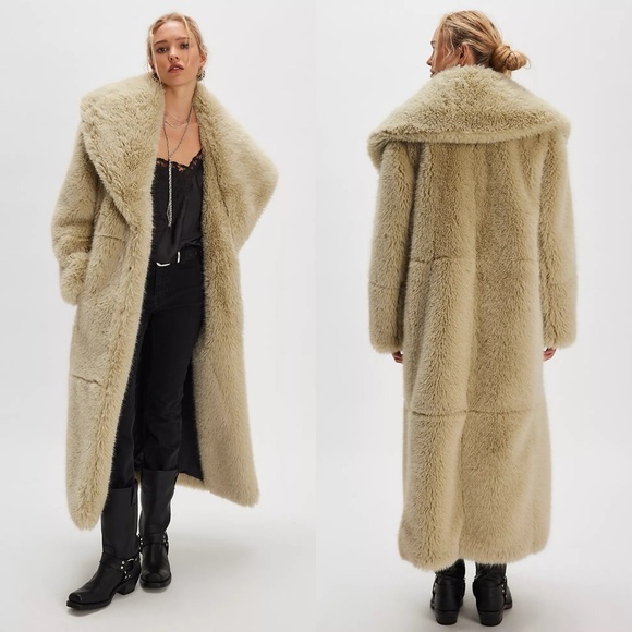 Free People Jackets & Blazers - NWT Free People Shoreditch Faux Fur Maxi Top Coat Pistachio